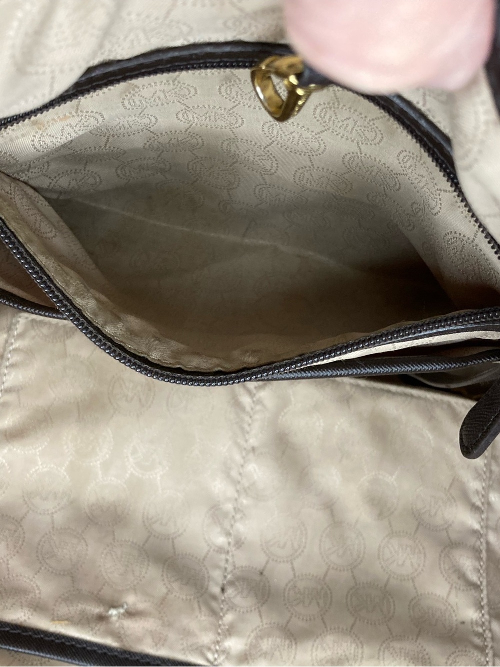 Michael Kors Jet Set Travel Tote | Signature MK Python Print | Chala Owl Charm - Picture 14 of 15